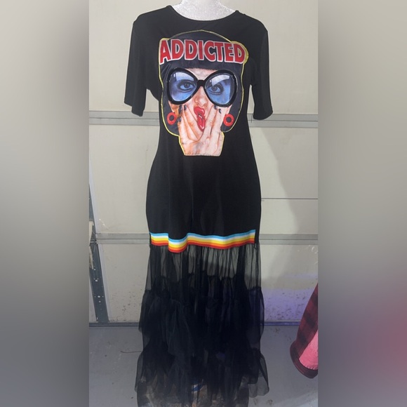 moomooscloset Dresses & Skirts - Black Graphic Maxi Dress